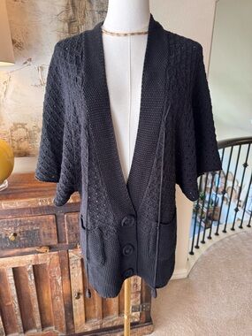 Smitten Black Open-Front Knit Sweater Cardigan with Pocket Detail - size M